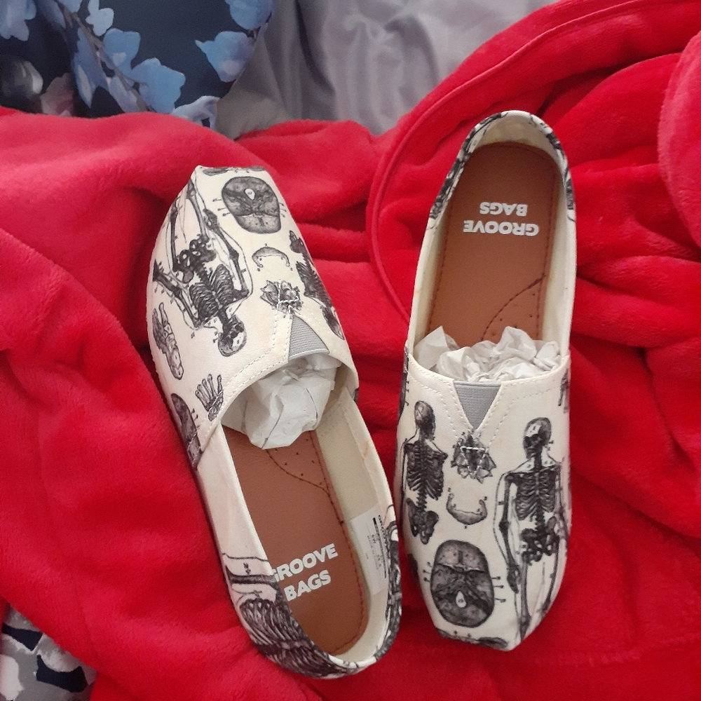 Slip on shoes